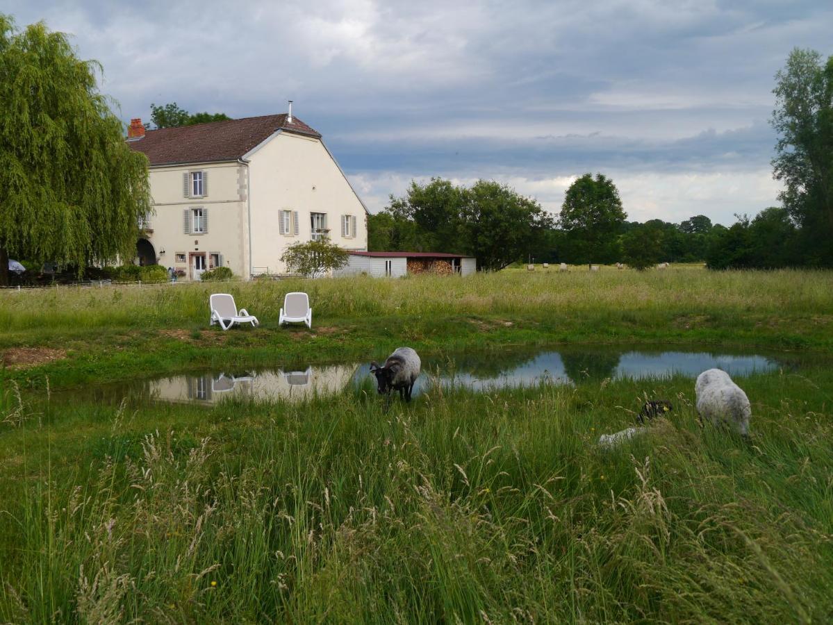 La Maison Au Vert Melincourt Esterno foto